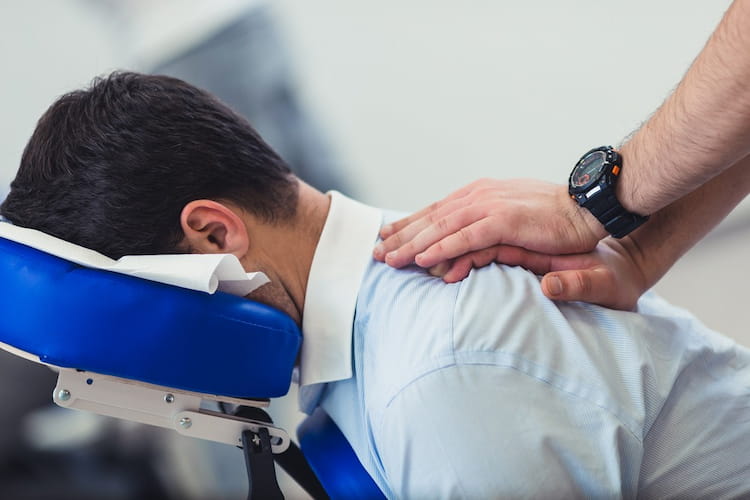 Офисный массаж